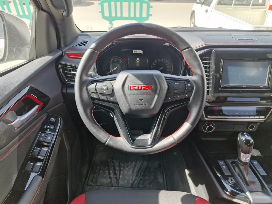 ايسوزو دي ماكس GT 2024 