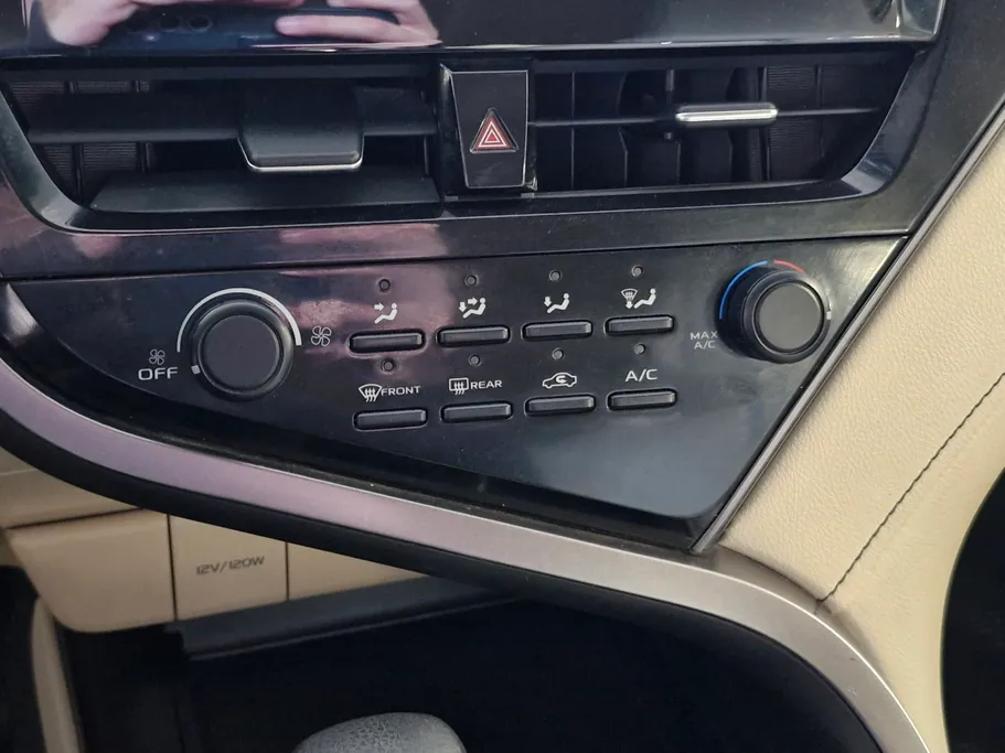 2024 Toyota Camry  LE 