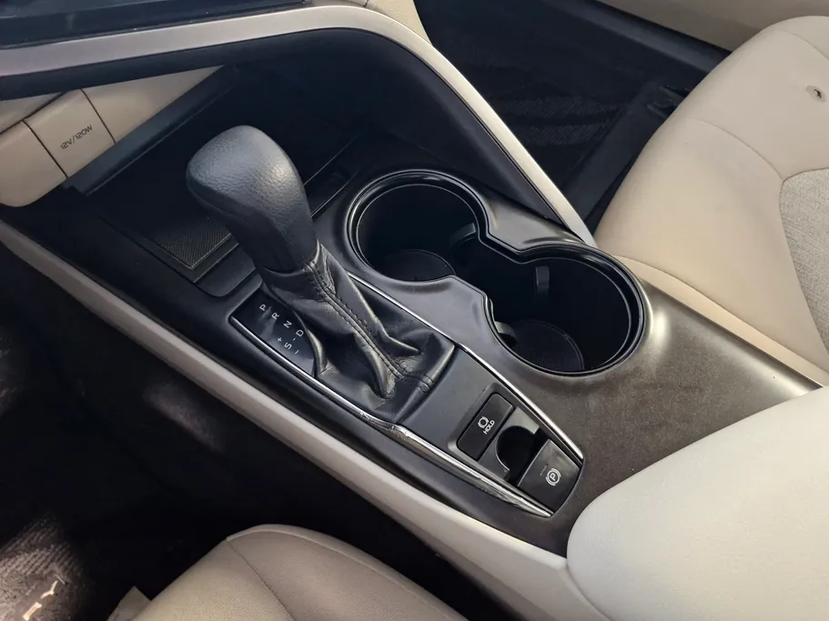 2024 Toyota Camry  LE 