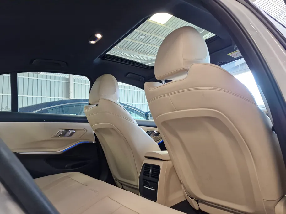 2021 BMW 3 Series 320i  