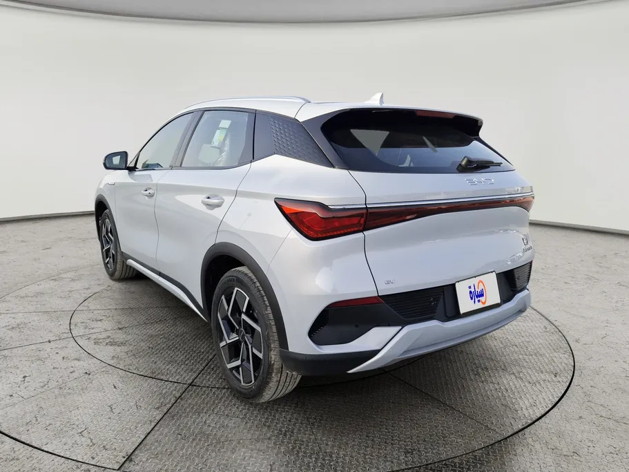 بي واي دي اتو 3  2024 