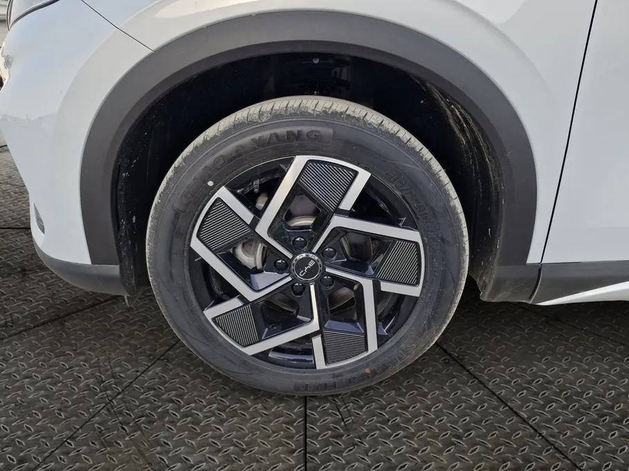 بي واي دي اتو 3  2024 