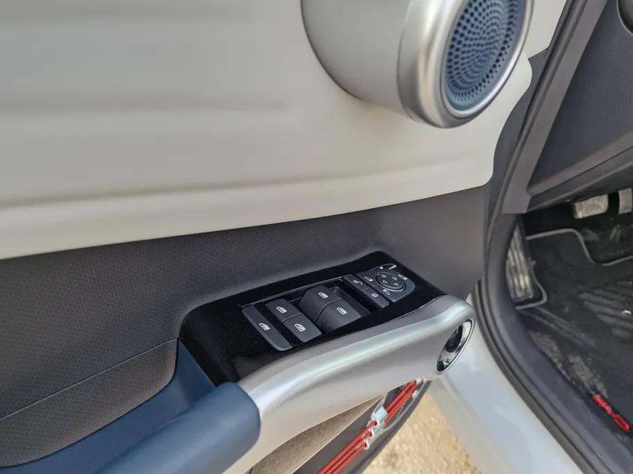 بي واي دي اتو 3  2024 