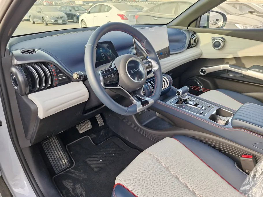 بي واي دي اتو 3  2024 