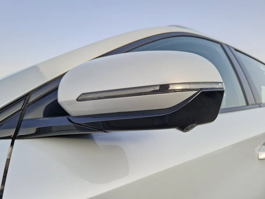 بي واي دي اتو 3  2024 