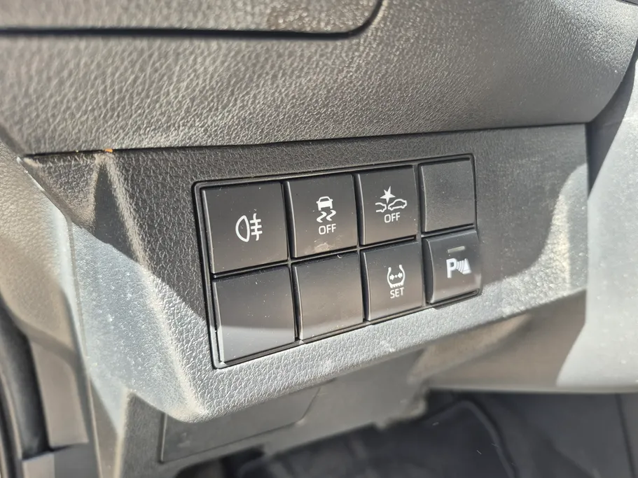 2024 Toyota Yaris  Y Plus 