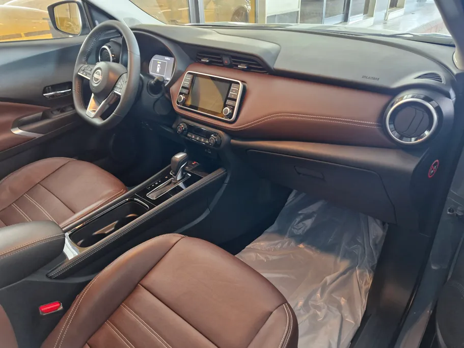 نيسان كيكس SL 2024 