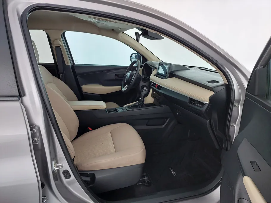 تويوتا يارس Y Plus 2023 