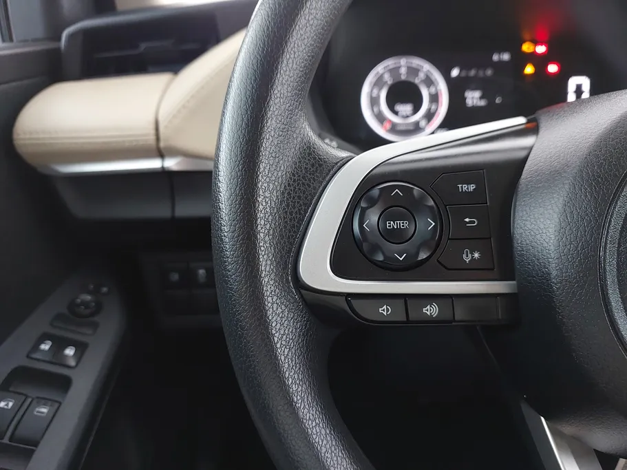 تويوتا يارس Y Plus 2023 