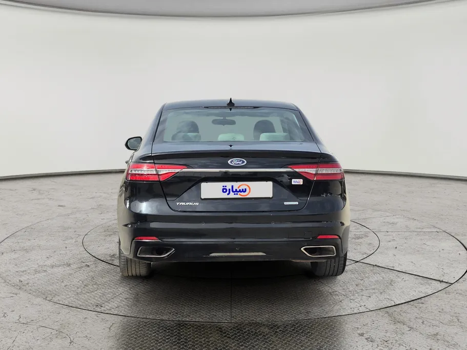 2022 Ford Taurus Ambiente 