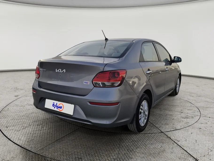2022 Kia Pegas EX 