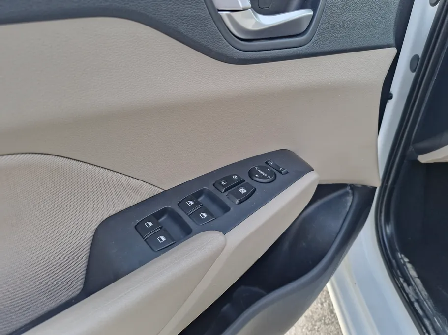 2022 Hyundai Accent Smart 