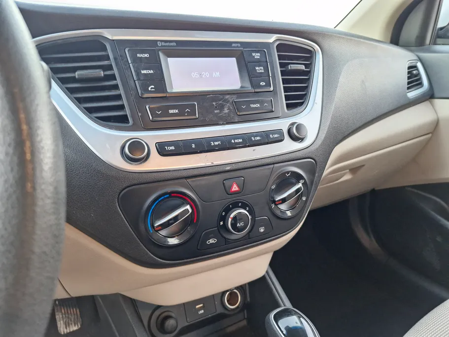 2022 Hyundai Accent Smart 