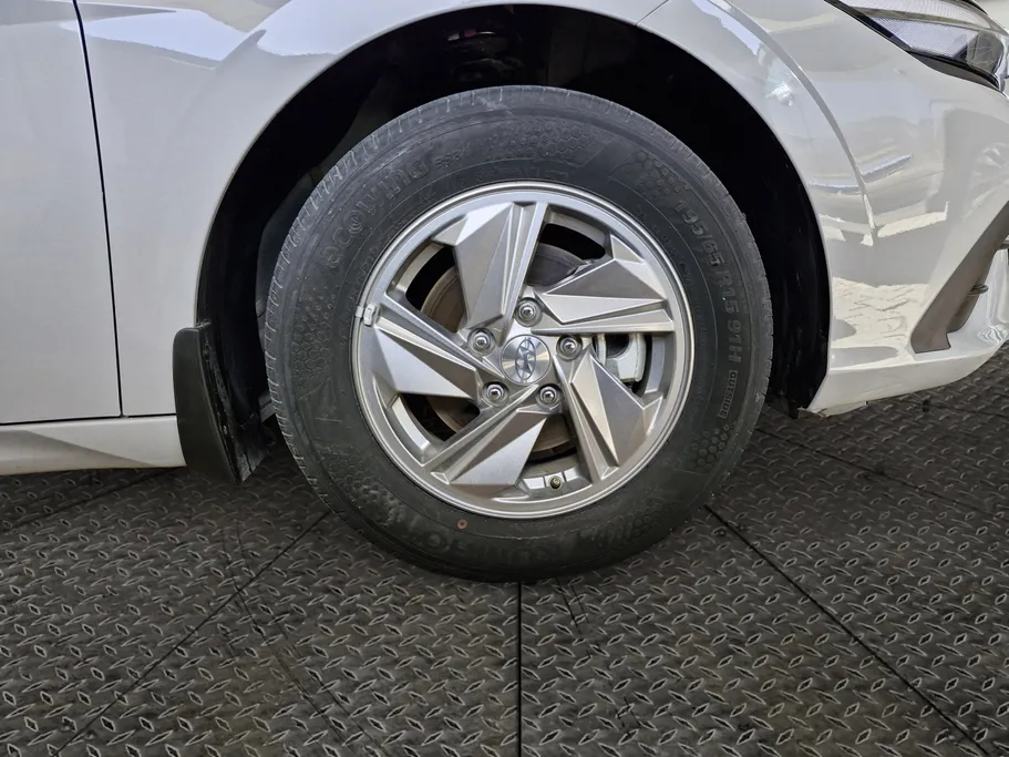 2025 Hyundai Elantra Fleet 