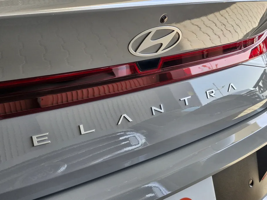 2025 Hyundai Elantra Fleet 