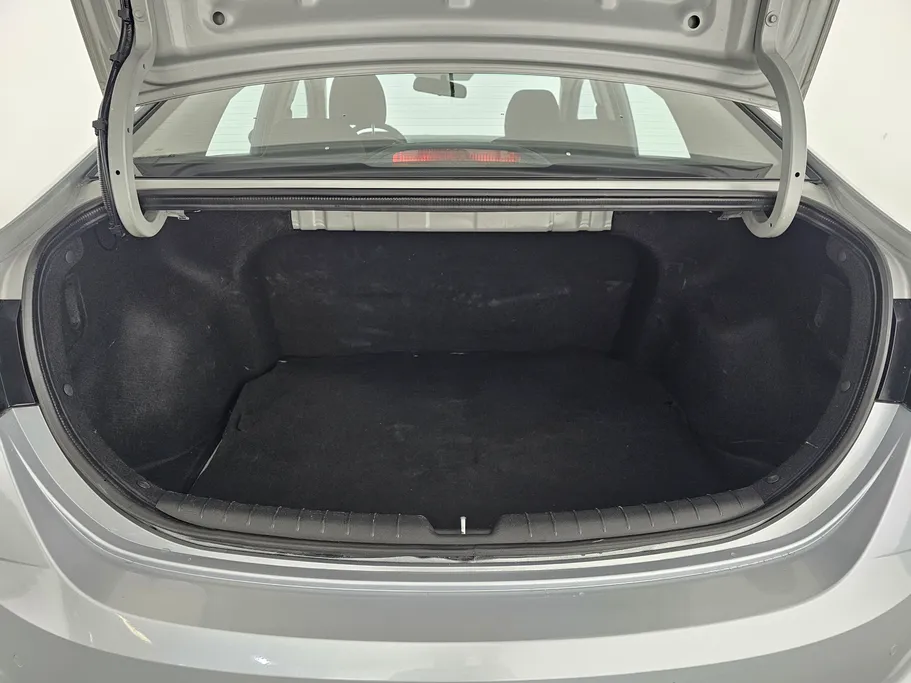 هيونداي اكسنت سمارت 2023 