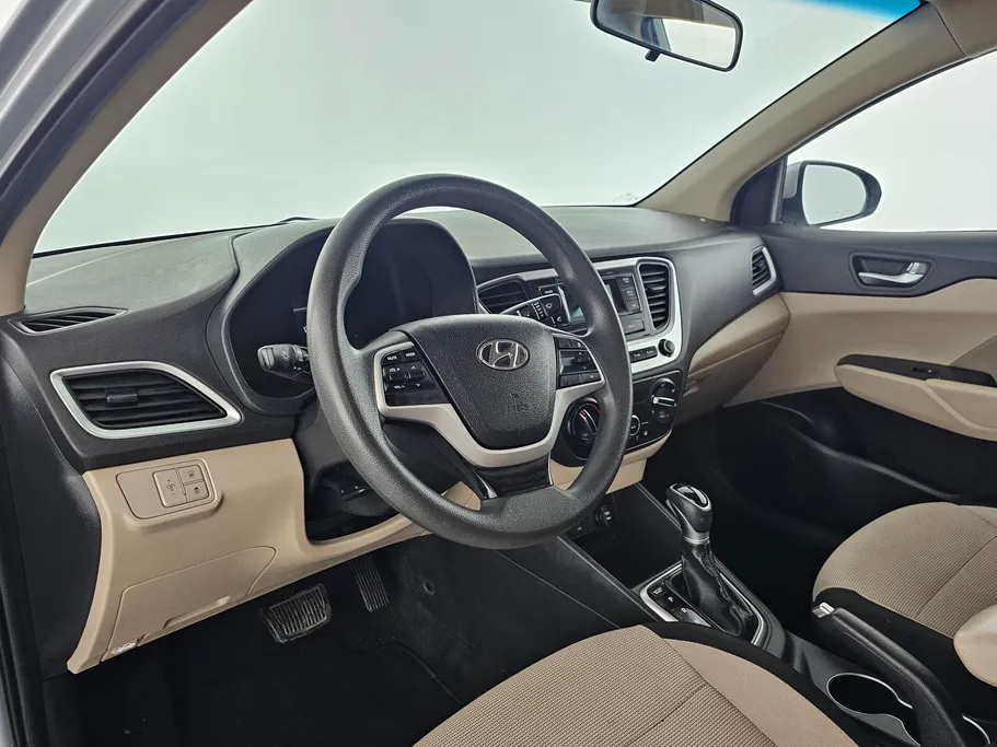 هيونداي اكسنت سمارت 2023 