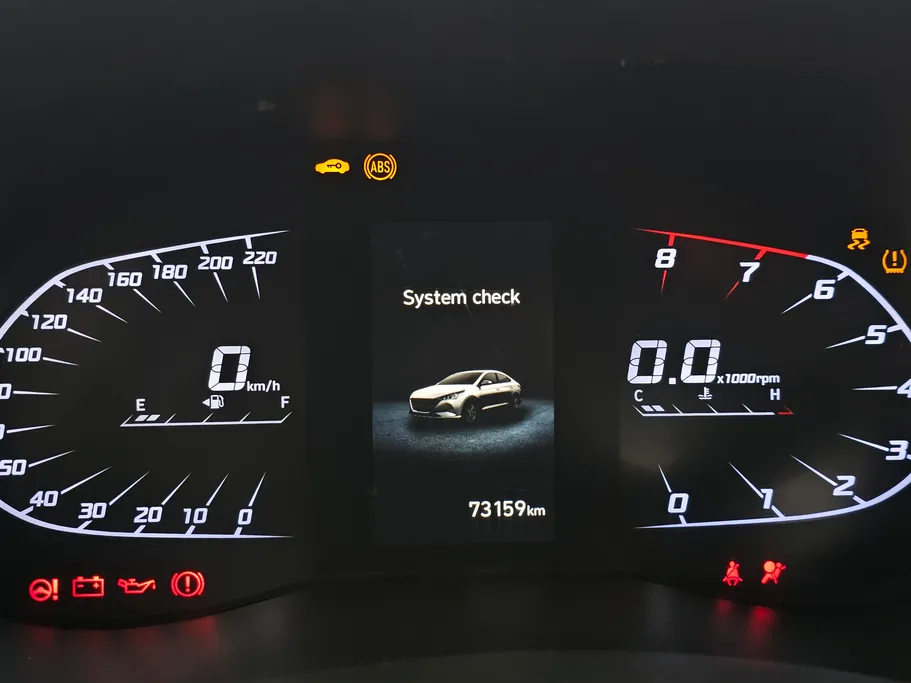 هيونداي اكسنت سمارت 2023 