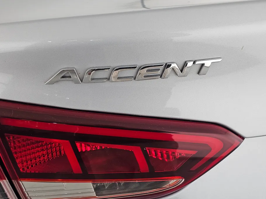 هيونداي اكسنت سمارت 2023 