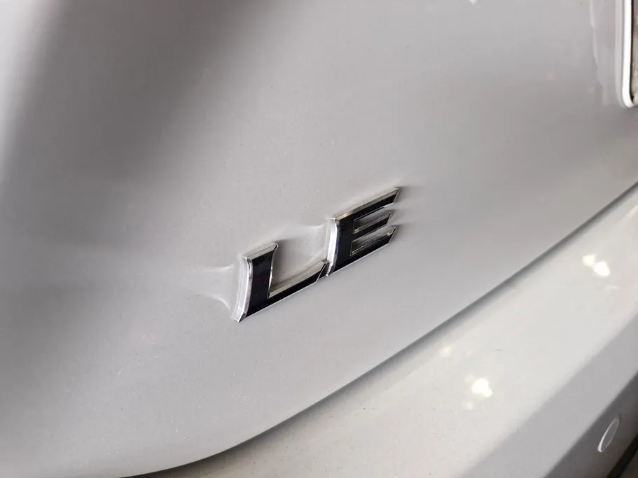 2025 Toyota Camry  LE HEV 