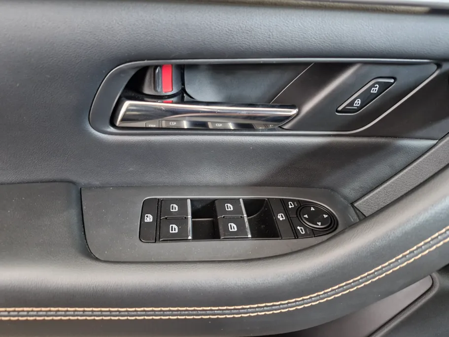 2024 Mazda CX60 High Plus 