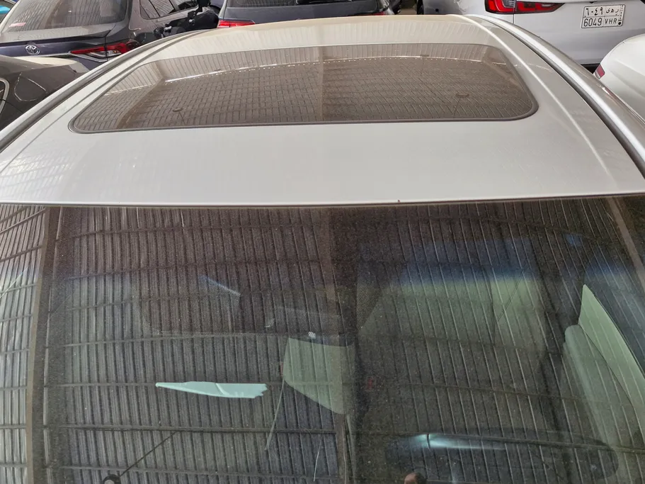 تويوتا كامري GLE HEV  2024 