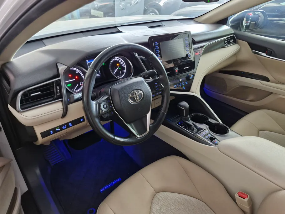 تويوتا كامري GLE HEV  2024 