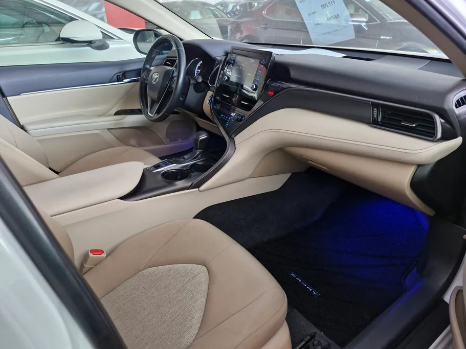 تويوتا كامري GLE HEV  2024 