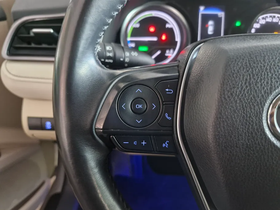 تويوتا كامري GLE HEV  2024 