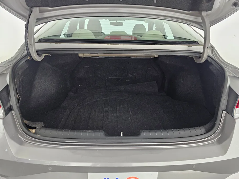 2022 Hyundai Elantra Fleet 