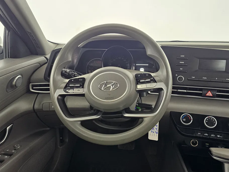 2022 Hyundai Elantra Fleet 