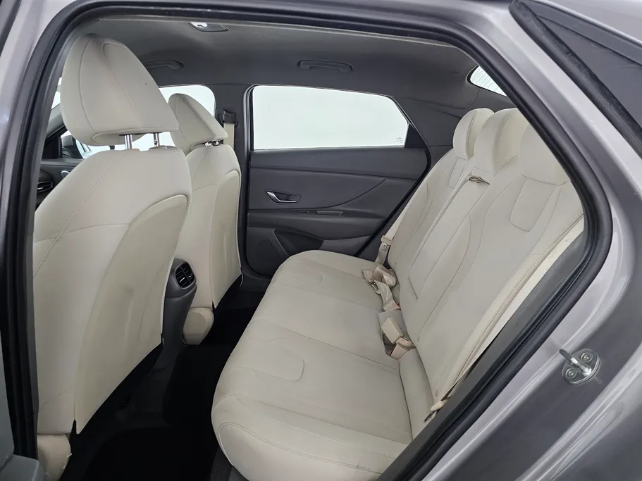 2022 Hyundai Elantra Fleet 