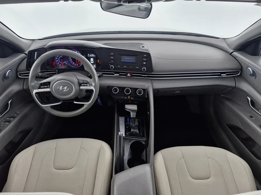 2023 Hyundai Elantra Fleet 