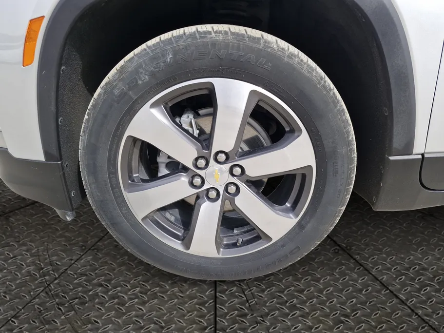 2022 Chevrolet Traverse LT 