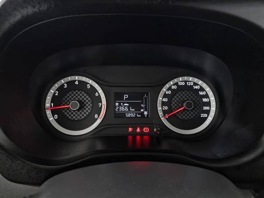 هيونداي Grand i10 فلييت 2024 