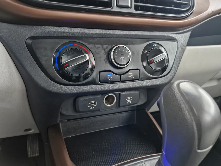 هيونداي Grand i10 فلييت 2024 