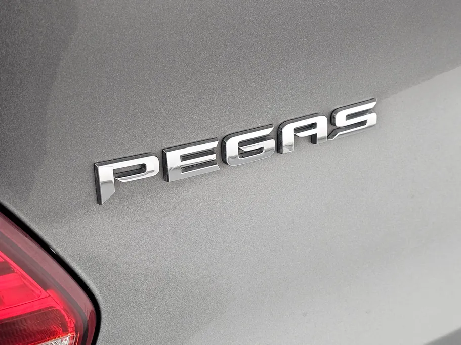 2022 Kia Pegas LX 