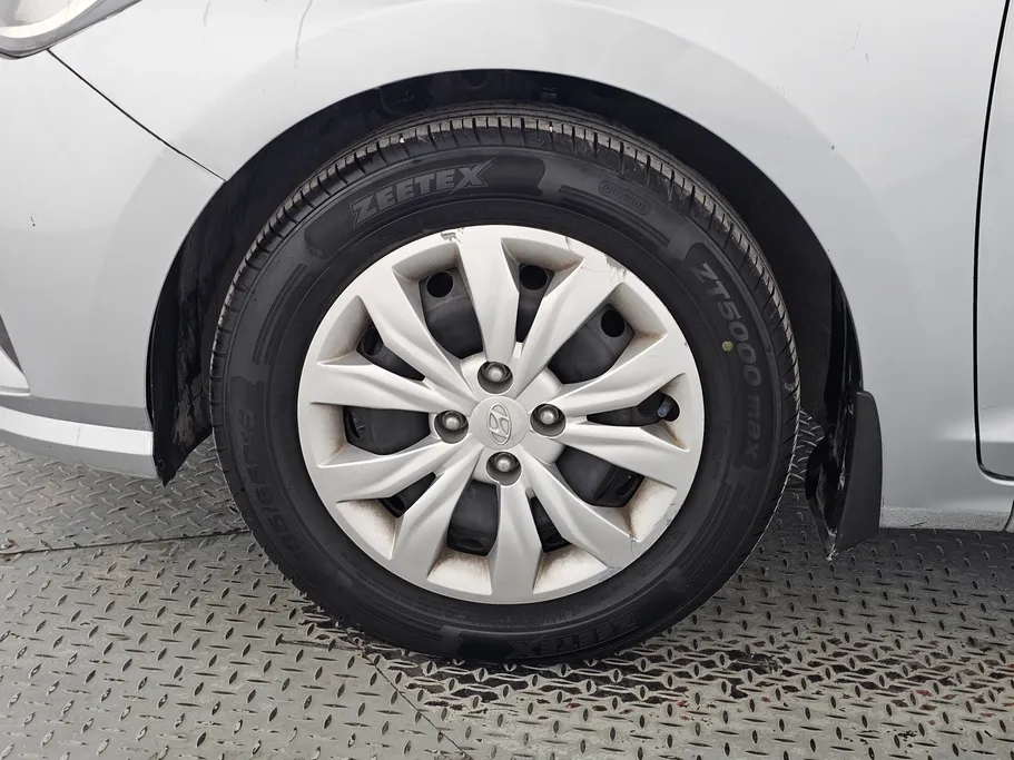 هيونداي اكسنت سمارت 2022 