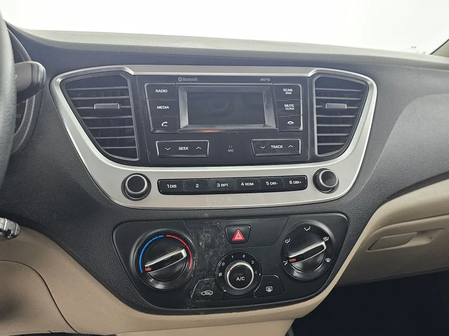 هيونداي اكسنت سمارت 2022 