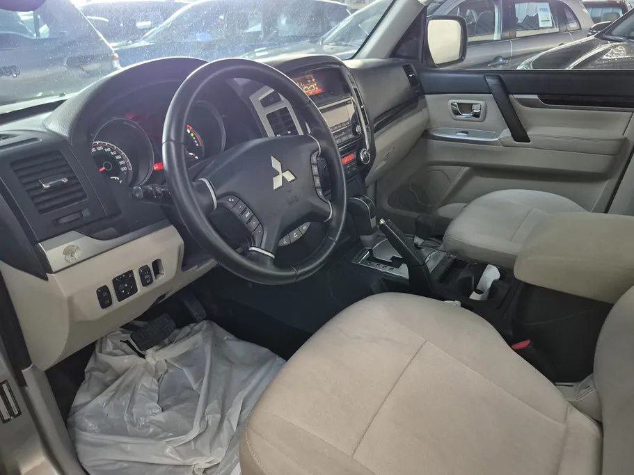 2020 Mitsubishi Pajero GLS 5Doors 