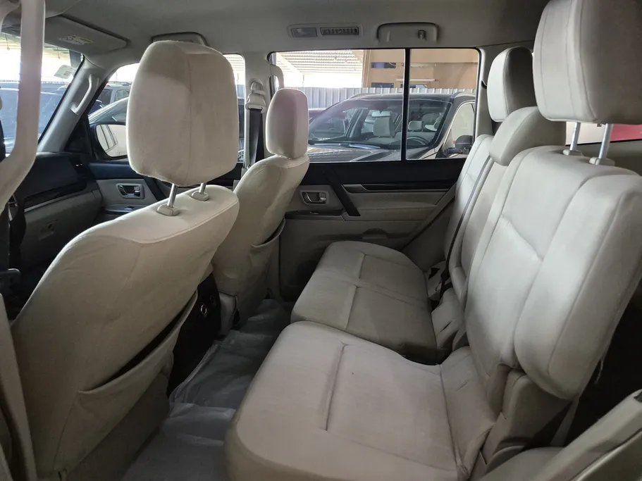 2020 Mitsubishi Pajero GLS 5Doors 