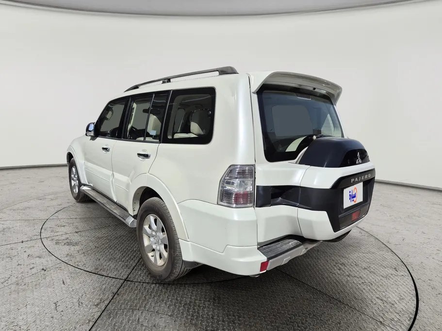 2020 Mitsubishi Pajero GLS 5Doors 