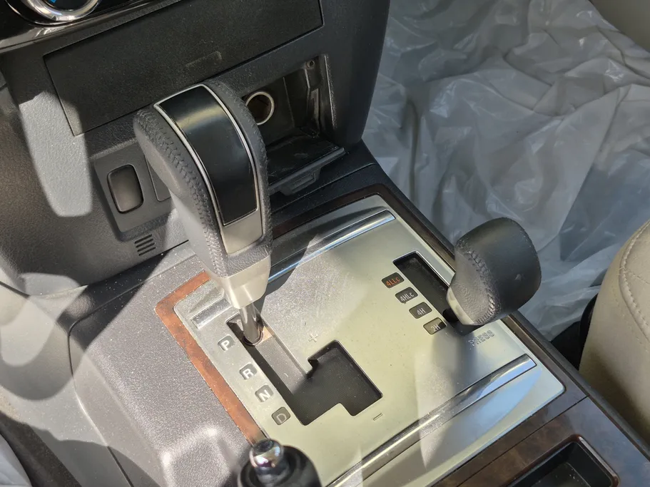 2020 Mitsubishi Pajero GLS 5Doors 