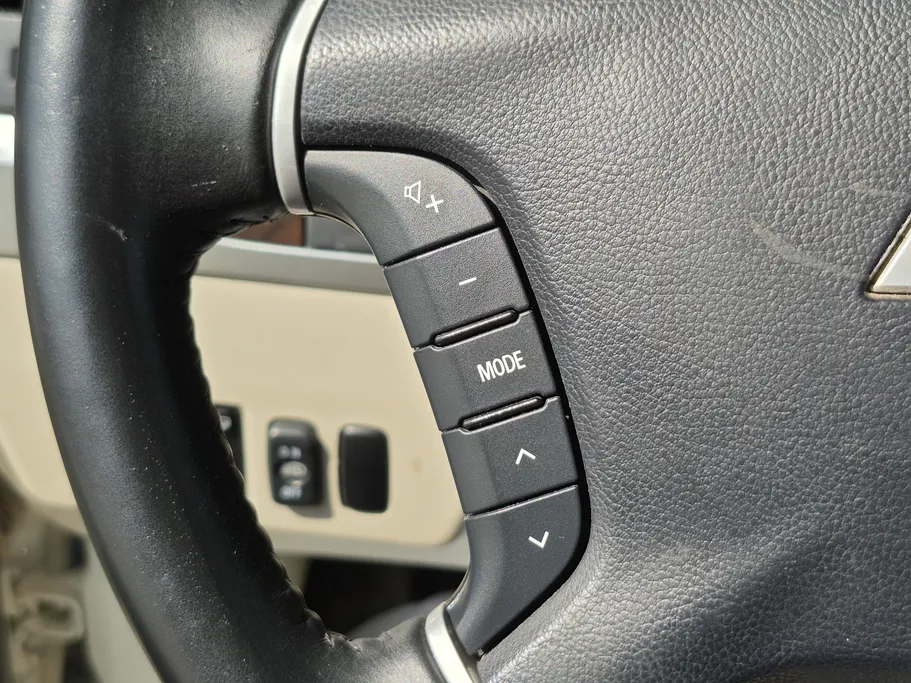 2020 Mitsubishi Pajero GLS 5Doors 