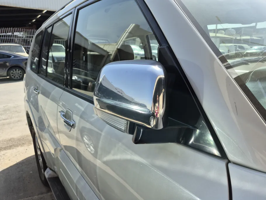 2020 Mitsubishi Pajero GLS 5Doors 