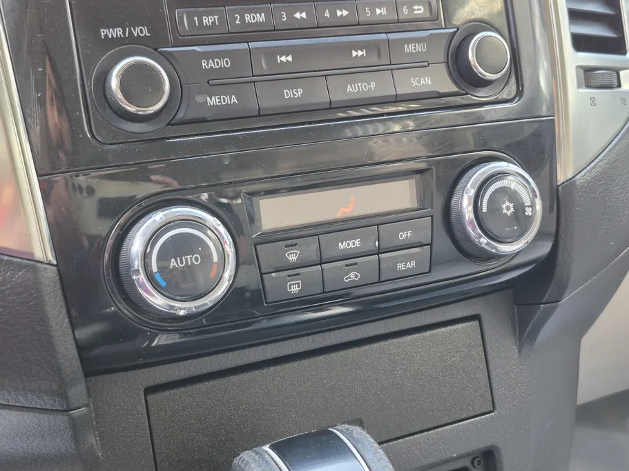 ميتسوبيشي باجيرو GLS 5Doors 2020 