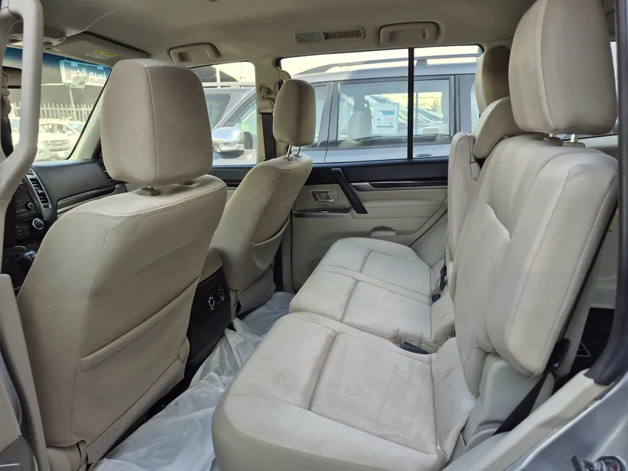 ميتسوبيشي باجيرو GLS 5Doors 2020 