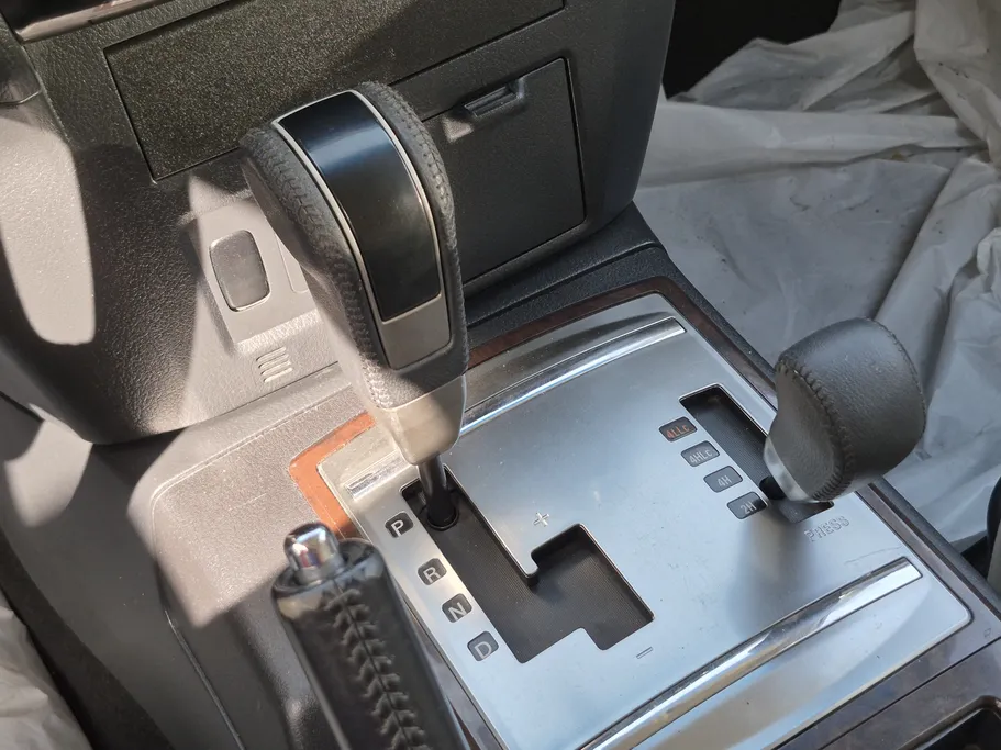 ميتسوبيشي باجيرو GLS 5Doors 2020 