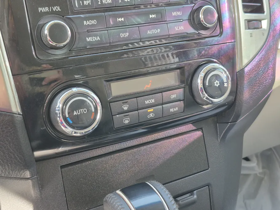 ميتسوبيشي باجيرو GLS 5Doors 2020 