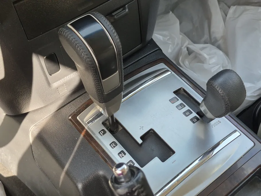 ميتسوبيشي باجيرو GLS 5Doors 2020 